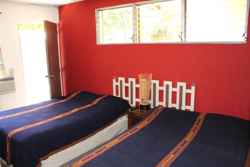Ximenas Guest House San Salvador Exteriör bild